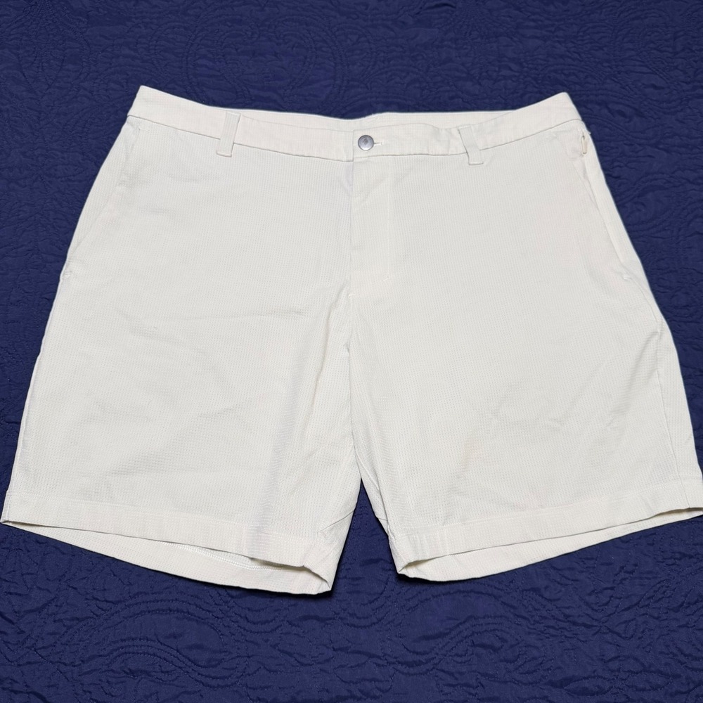 Lululemon Commission Golf Shorts Mens 36 Cream White Woven Air 8" Inseam Read